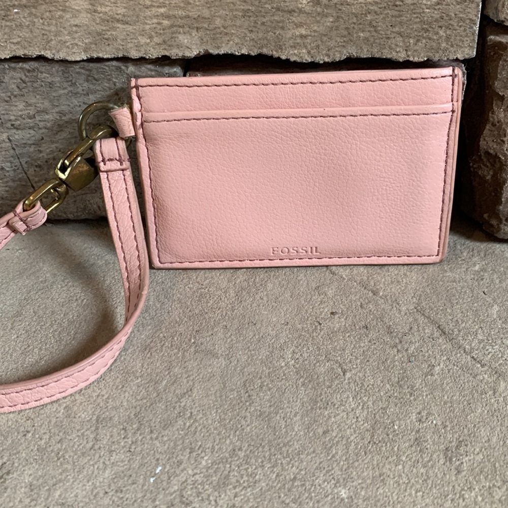 Fossil pink and blue card holder wristlet with hedgehog design - Picture 3 of 6